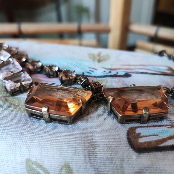 J. Crew Brand Statement Necklace Huge Abstract Apricot Light Rose Stones Brass - Picture 12 of 16